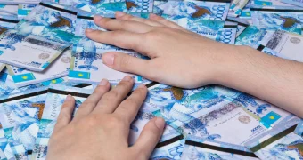 Казахстанка рассказывала про беременность — и люди отдавали ей миллионы