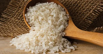 Опасность на тарелке: привычный продукт оказался источником яда