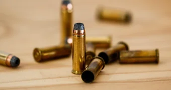 В США подросток расстрелял семью после известия о своём усыновлении