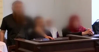 В Казахстане мать выдала 15-летнюю дочь замуж за 38-летнего мужчину