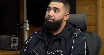 Казахстанского рэпера потребовали не пускать в Россию из-за поддержки ВСУ