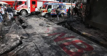 В Индии обнаружили двоих выживших после крушения самолета