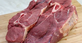 Траты на еду бьют рекорды: сколько денег расходуют казахстанцы на хлеб, мясо и другие продукты