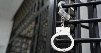 Казахстанец устроил кровавую бойню: убита девушка, ранен подросток