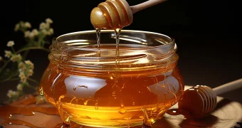 Ученые выявили удивительные лечебные свойства меда