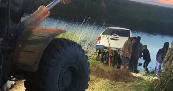 Смертельная поездка по степи: в Казахстане дедушка и внук погибли в затонувшей машине