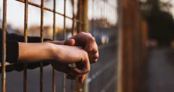 Казахстанца приговорили к 5 годам тюрьмы за введение суда в заблуждение