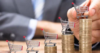 Инфляция набирает обороты: тарифы на такси растут медленнее всех