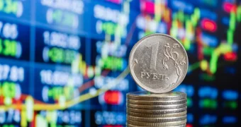 В России ожидают доллар по 250 рублей: эксперт предсказал масштабную девальвацию