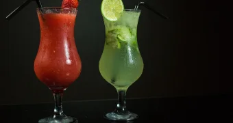 Что пить в жару: 7 безопасных и освежающих вариантов