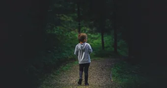 Страх перед инфекцией вынудил отца из Италии бросить детей в лесу