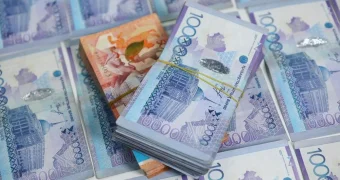 Зачем казахстанцев заставят лично приходить в банк - новые правила