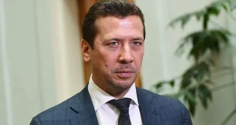 После 19 лет брака: «бумеровский» актёр Андрей Мерзликин завершил брак в символичную дату