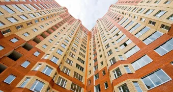 Рынок жилья остался без покупателей: казахстанцы массово приостанавливают сделки