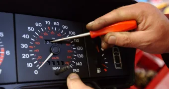 Тысячи авто с фальшивым пробегом: как обманывают казахстанцев на вторичном рынке