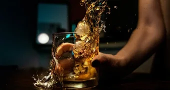 Назван вызывающий самые сильные отеки алкоголь