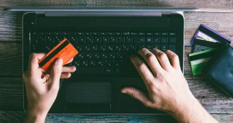 Переводы казахстанцев будут приостанавливать по новым правилам на срок до пяти дней