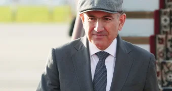 Пашинян напомнил оппонентам о своем тюремном прошлом