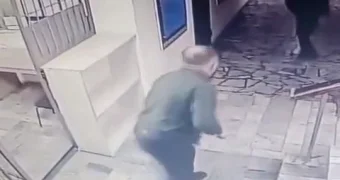 Начальника полиции в Казахстане уволили за издевательства над подчинёнными