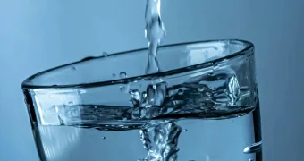 Жителей двух сел в Мангистау просят срочно запастись питьевой водой