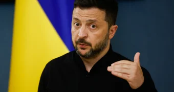 Карлсон заявил, что Зеленский считает людей «животными»