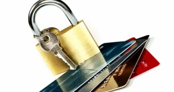 Десятки тысяч карт на миллиарды в Казахстане оказались заблокированы: что происходит?