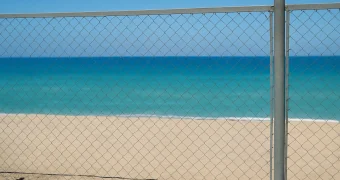 Свободного доступа к пляжам требуют жители Актау