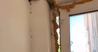 Новостройка в Актау пошла трещинами — жильцы опасаются за жизнь