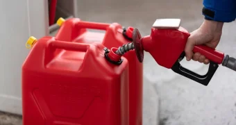 Когда бензин станет роскошью - по $1 за литр: что скрывает стратегия нефтепереработки Казахстана?