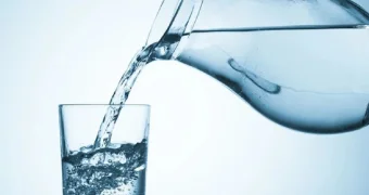 Какие напитки казахстанцам лучше пить летом, рассказала врач