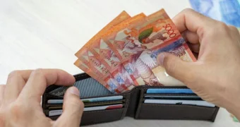 Казахстанцам повысят зарплату до 50%: кого это коснется