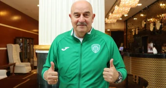 Черчесов возглавил «Ахмат»