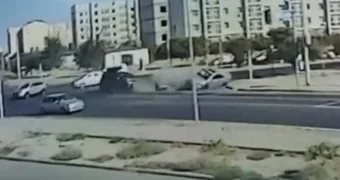 Момент опасной аварии попал на видео в Актау