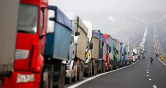 Погранслужба КНБ предупредила о трудностях на казахстанско-российской границе