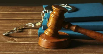 После свадьбы: жителя Мунайлы осудили за смертельный удар по голове одному из гостей