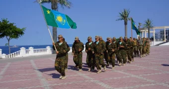 Пограничная служба Мангистау отметила 33-летие концертом и забегом