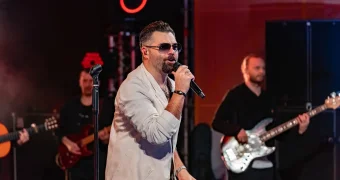 Алексей Чумаков перенёс экстренную операцию на позвоночнике