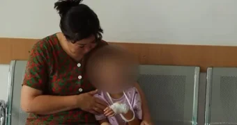 В Актобе пятилетняя девочка лишилась пальца в игровом центре