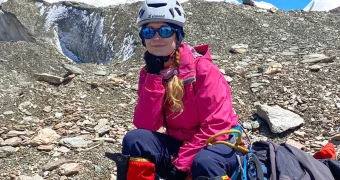 Пугающий символизм: прекращены поиски российской альпинистки, застрявшей на пике Победы