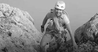 Тело альпинистки Наговицыной пролежит в горах до 2026 года