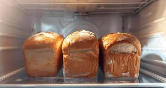 Ошибка, которую совершают 90% хозяек: почему нельзя хранить хлеб в холодильнике