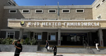 Тревожные кнопки и камеры в школах: как охраняются учебные заведения в Актау