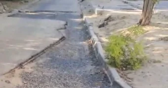 Кто это сделал? Акимат Актау пытается выяснить фирму, не восстановившую асфальт после ремонтных работ