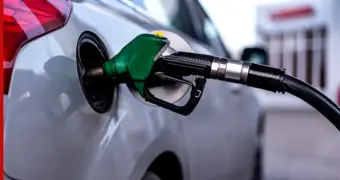 Автозаправки в Казахстане поднимают планку: сколько теперь стоит литр топлива