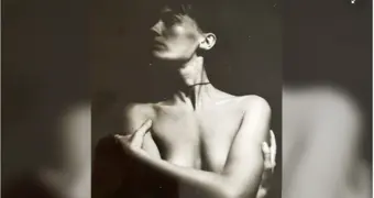 Гузеева обнародовала архивное фото со съемки топлес: «Мне 30 лет»