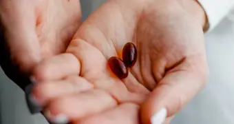 Названо обезболивающее, способное вызвать проблемы с сердцем