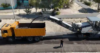 В Актау стартовал ремонт дороги в 4 микрорайоне