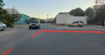 Парковка? Проезжая часть?