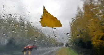 Северный циклон несёт в Казахстан осень: дожди, град и первые заморозки