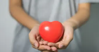 Всего два продукта могут снизить уровень холестерина, который запечатывает сосуды